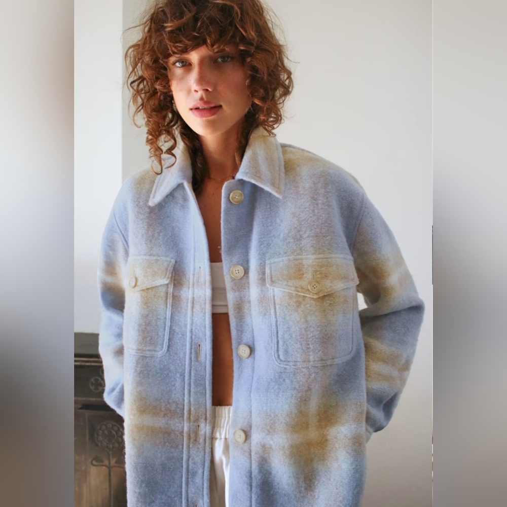 ARITZIA Wilfred Free The Ganna Shirt Jacket. Size: Small.
